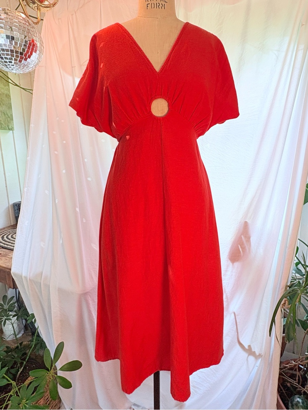 Orange-Red Minimalist Front/Back O-Ring Cutout Midi Dress Flutter Sleeve Size S